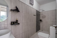 Bathroom1_1