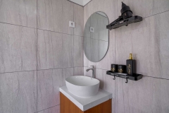 Bathroom1_3
